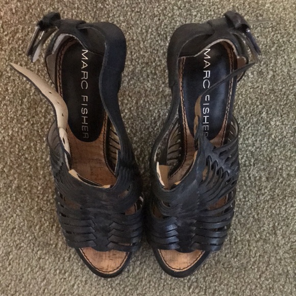 Marc Fisher heels/sandals - Picture 3 of 6